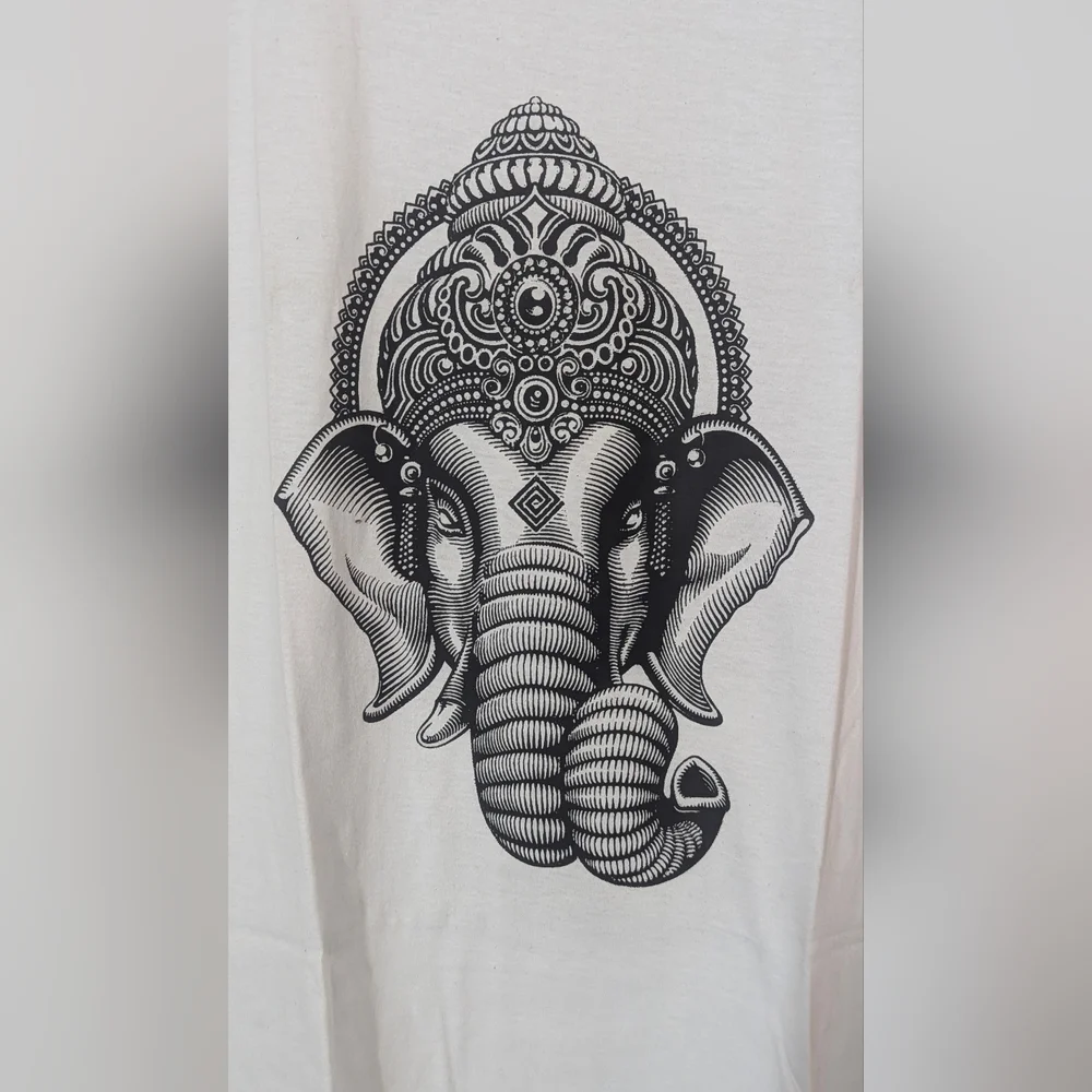 Unisex Size 42 White 100%Cotton Top Lord Ganesh Print  T-shirt New without Tags - Picture 6 of 6